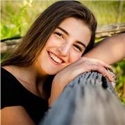 Online-Nachhilfe mit begeisterter Grundschullehrerin